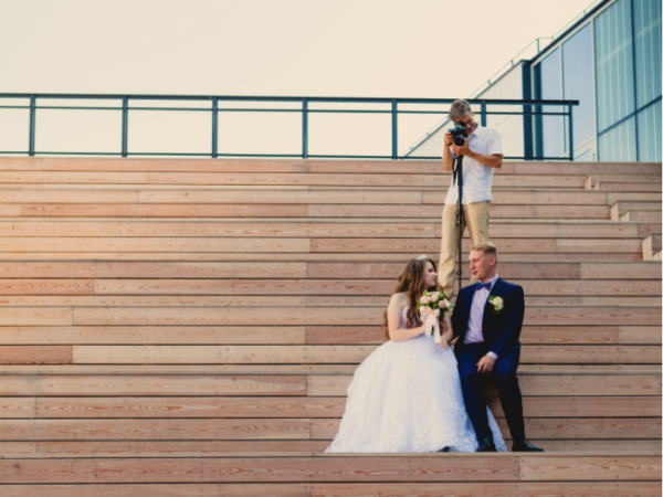 PRENUP PHOTOGRAPHY PREMIUM – 3 LOCATIONS, 6 HOURS PACKAGE (AUH OR DXB)